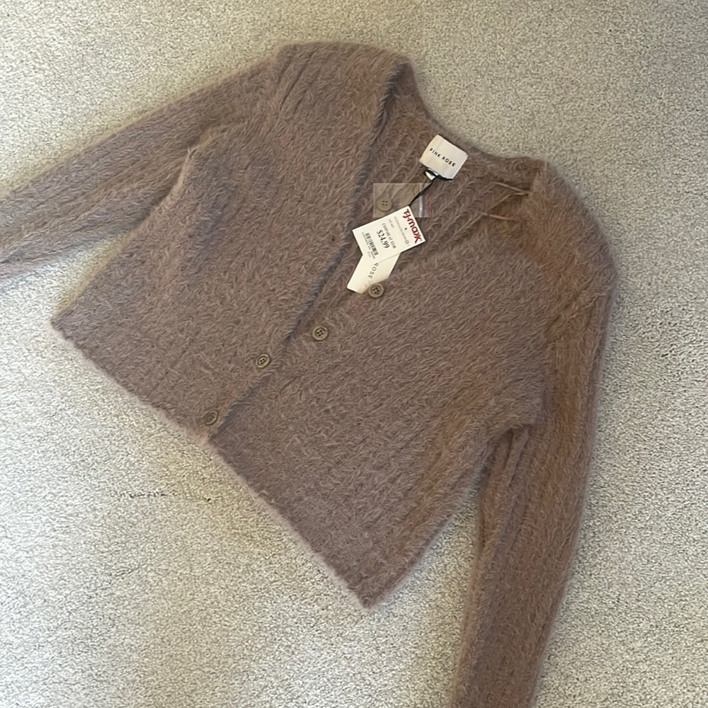 Brand new never used pink rose 😊